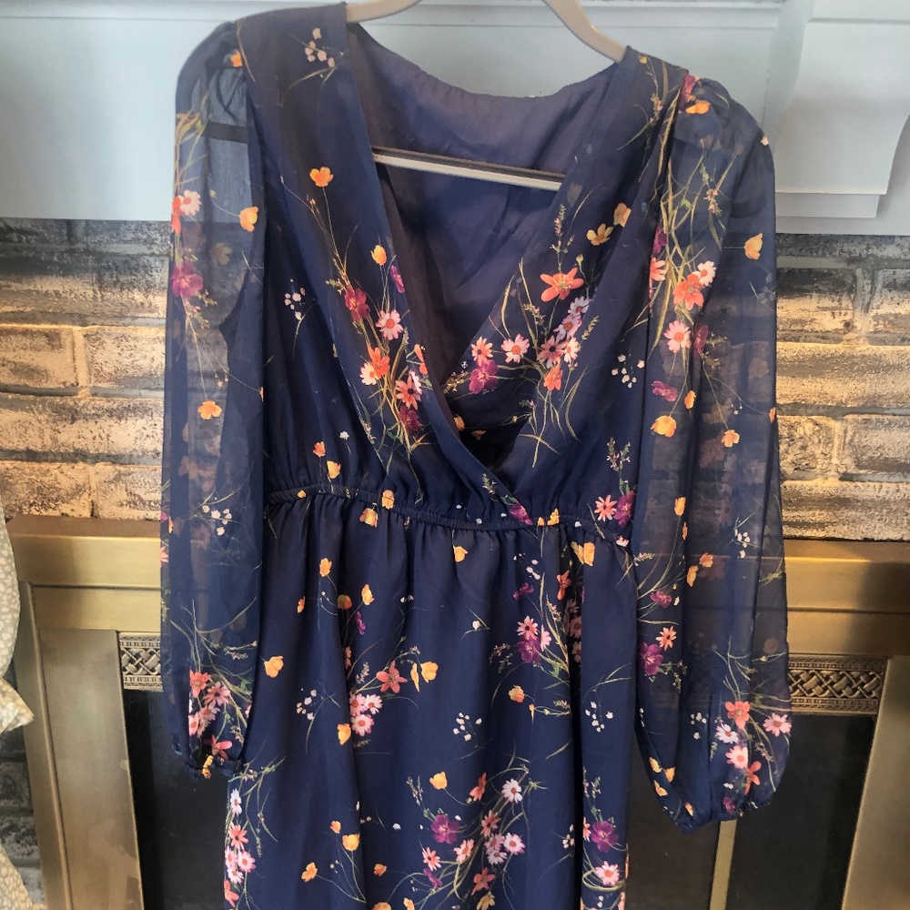 NEW TAGS CUPSHE light beautiful flowered dress